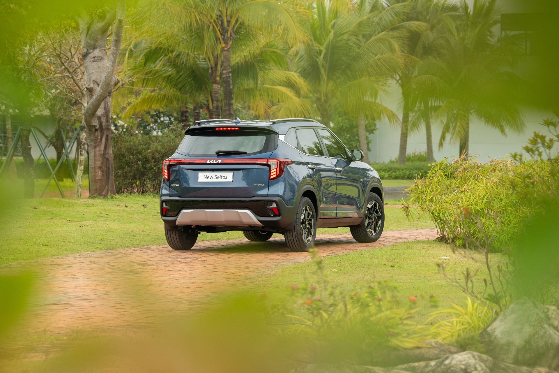 Kia Seltos giá 599 triệu đồng: giảm để cạnh tranh Mitsubishi Xforce, Hyundai Creta