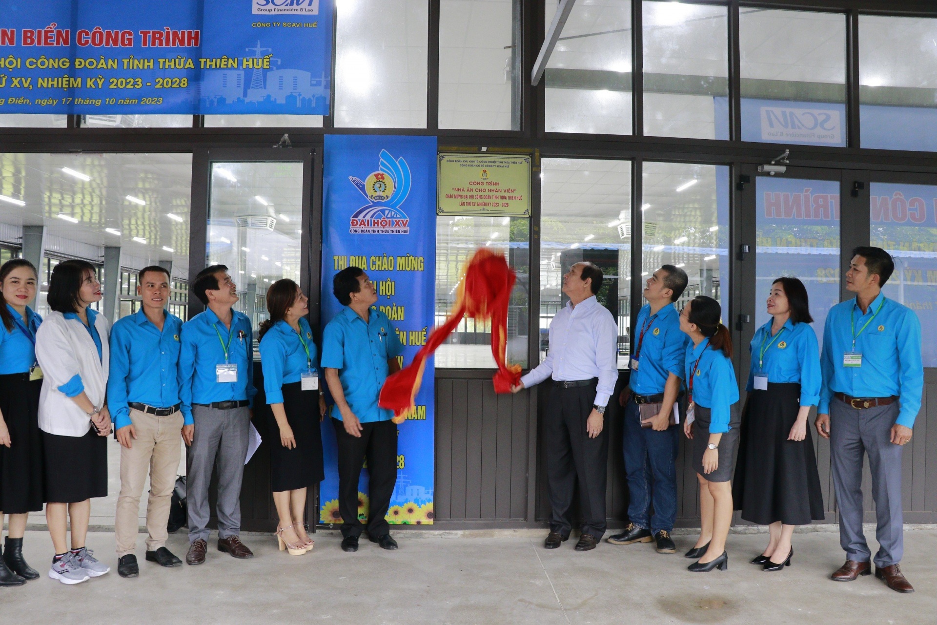 Công đoàn giám sát chất lượng bữa ăn ca cho người lao động