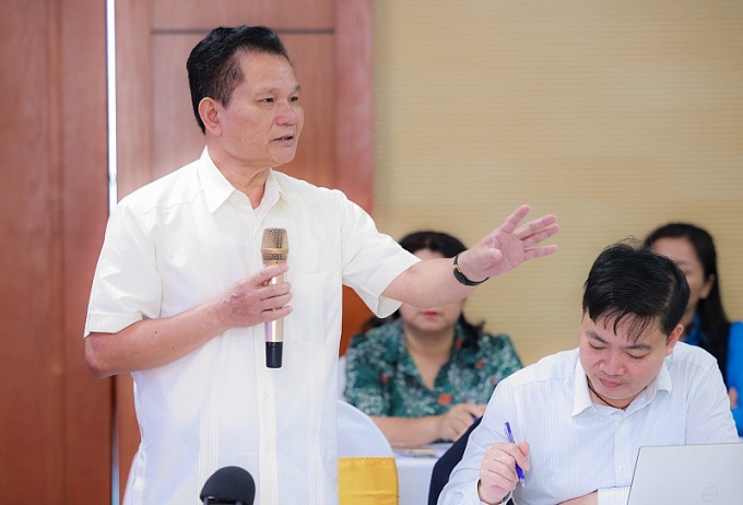 Công đoàn đề xuất ý kiến vào Dự thảo Luật BHXH để tăng quyền lợi cho lao động nữ