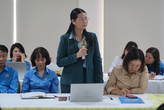 Công đoàn đề xuất ý kiến vào Dự thảo Luật BHXH để tăng quyền lợi cho lao động nữ