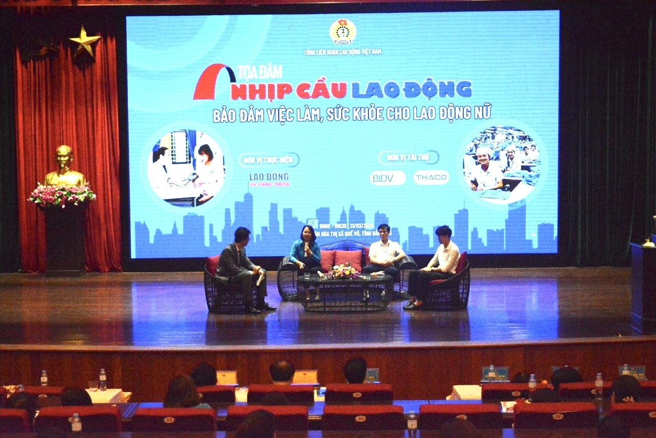 Cần bảo vệ quyền lợi, phẩm giá cho lao động nữ