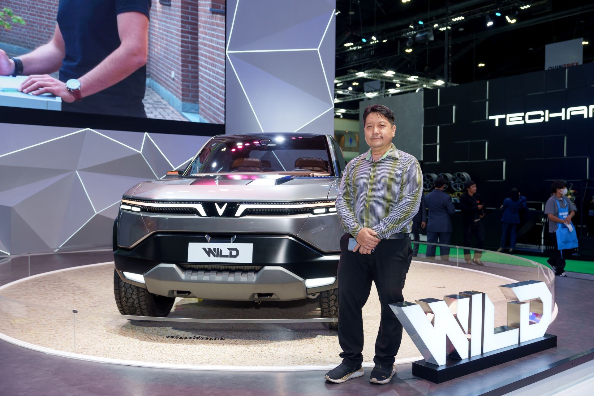 Người thái nói gì về xe điện vinfast tại triển lãm Ô tô quốc tế bangkok 2024?