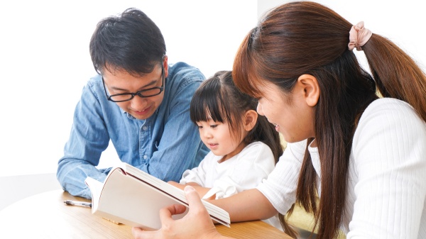 Bà mẹ quốc dân dạy con “xài tiền” theo cách lạ để con làm chủ tương lai