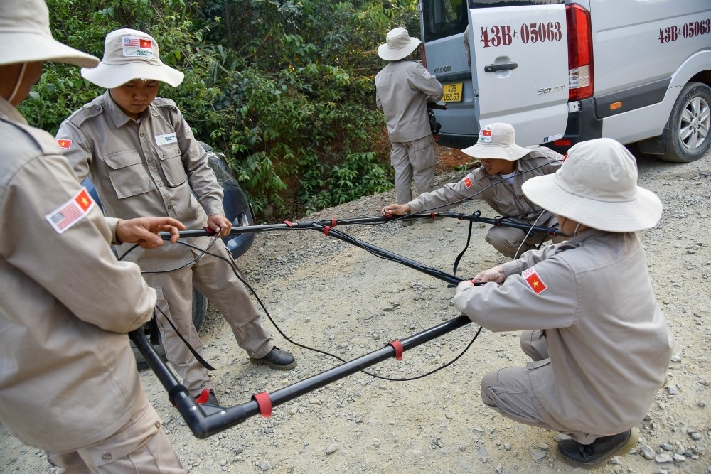 Những người hồi sinh “vùng đất chết”