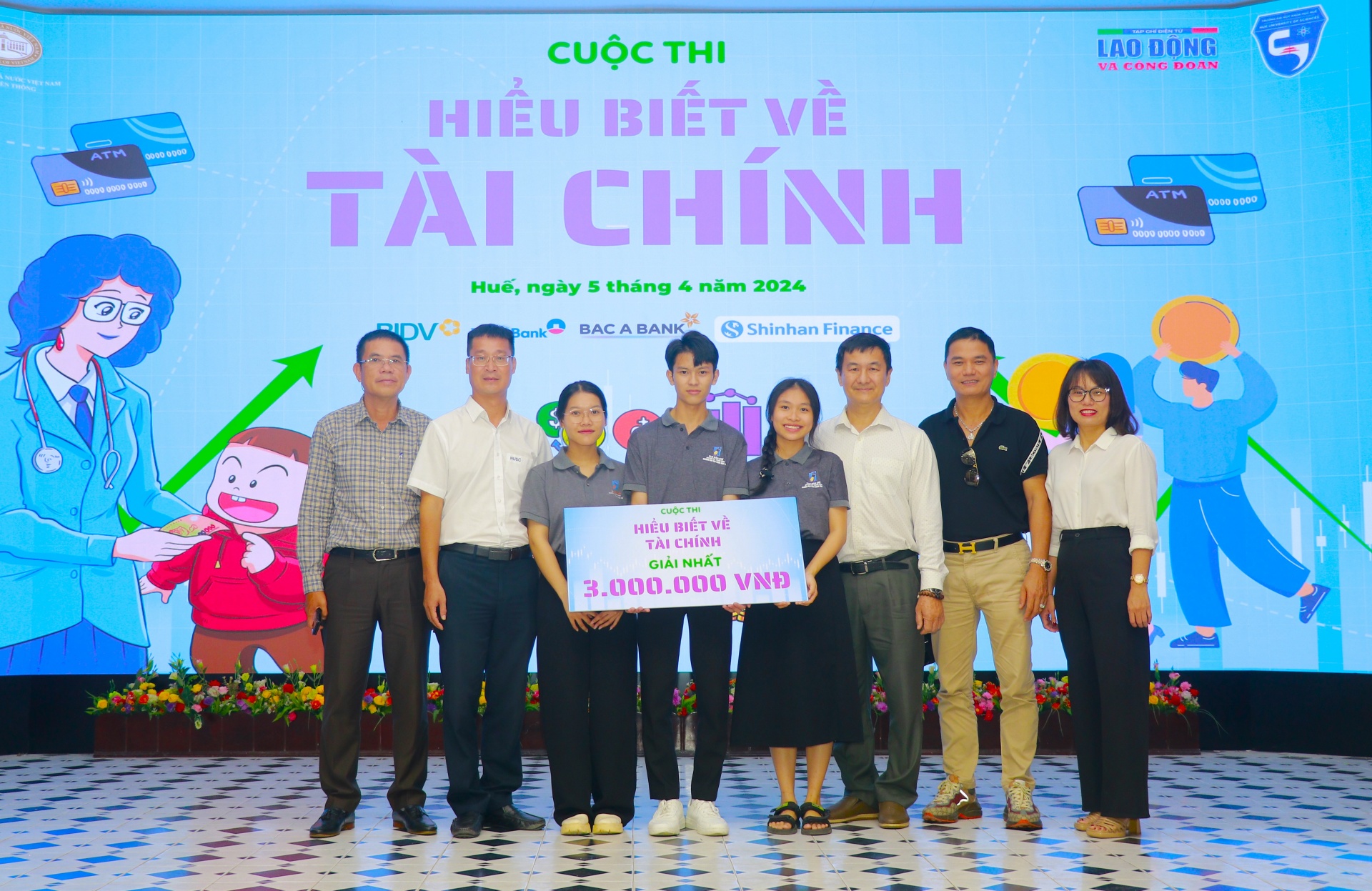 Hiểu về tiền để “làm chủ” nó