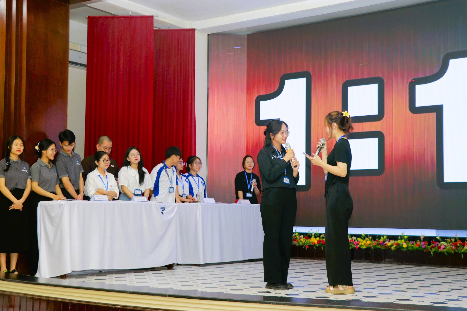 Hiểu về tiền để “làm chủ” nó