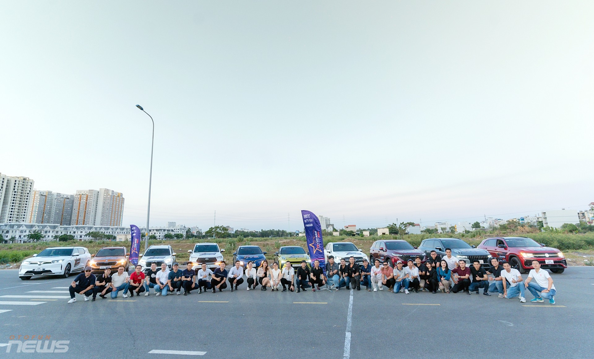 Hãng xe nói gì về sự kiện lái thử xe giành cho Hội đồng Giám khảo XE CỦA NĂM 2024 trong TP HCM Hãng xe nói gì về sự kiện lái thử xe giành cho Hội đồng Giám khảo XE CỦA NĂM 2024 trong TP HCM