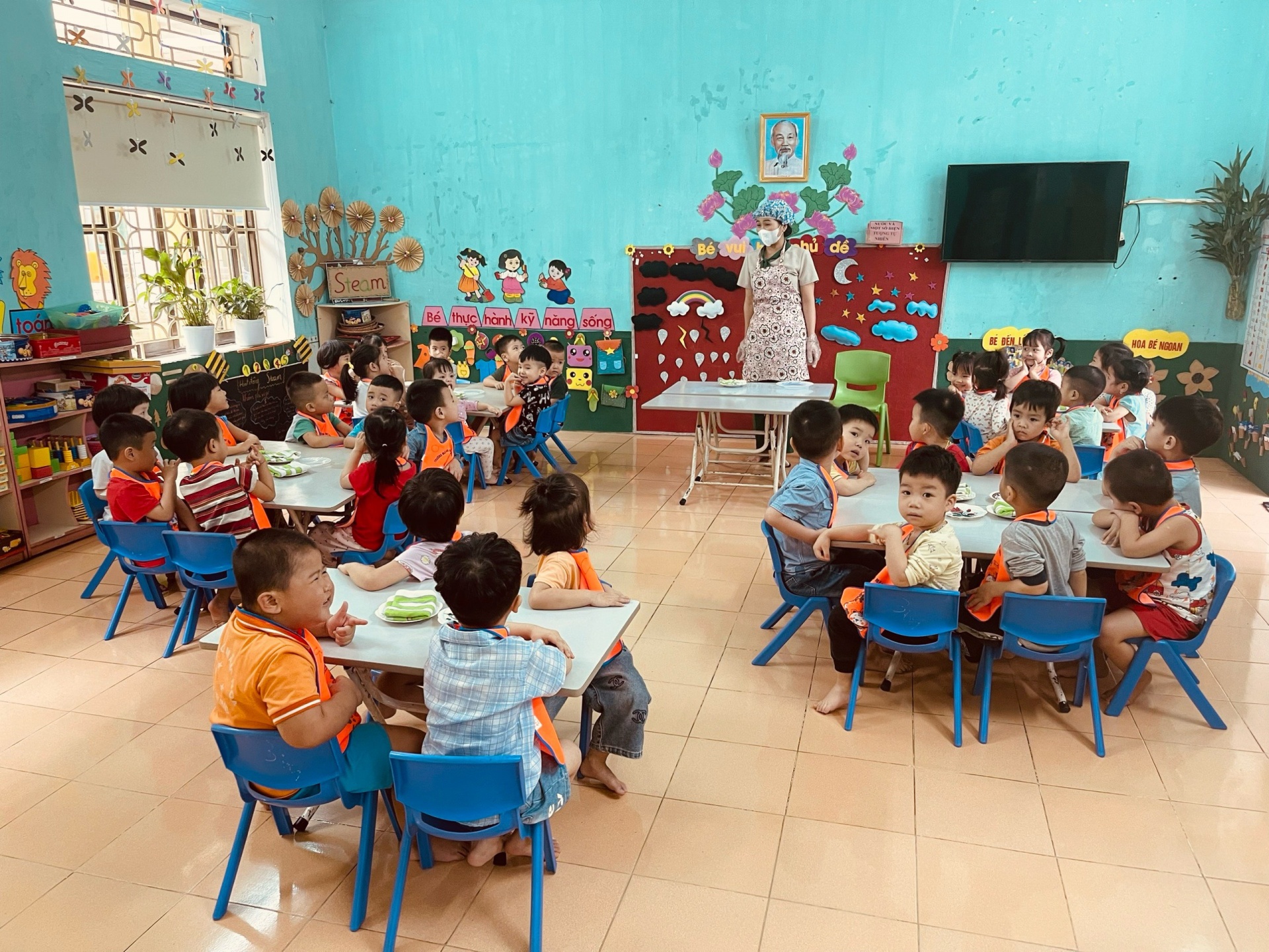 Lương giáo viên sau cải cách: Thầy cô “nặng” tâm tư