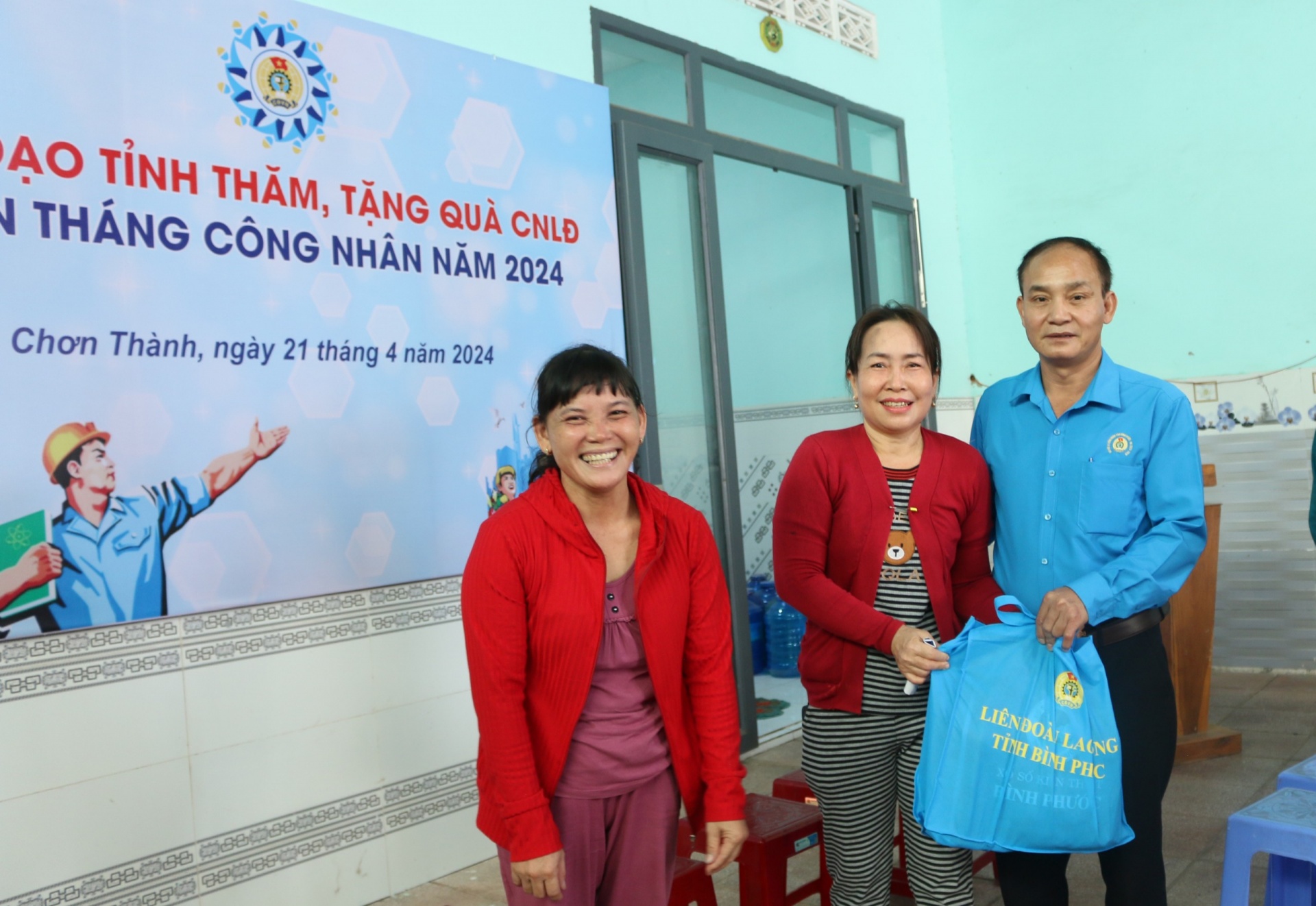 Công đoàn Bình Phước chi hàng chục tỷ đồng chăm lo người lao động Công đoàn Bình Phước chi hàng chục tỷ đồng chăm lo người lao động