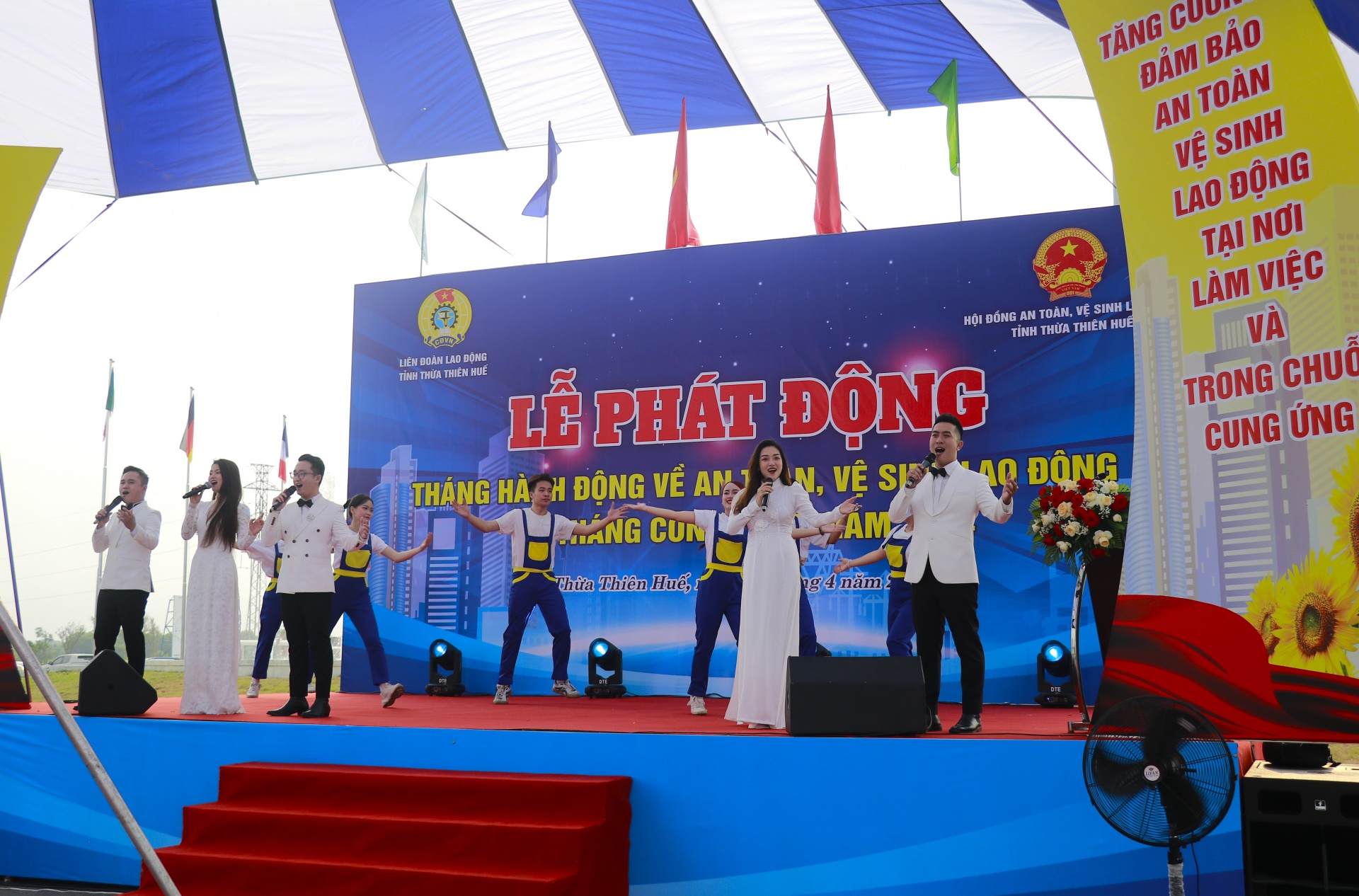 Thừa Thiên Huế phát động Tháng hành động về ATVSLĐ và Tháng Công nhân năm 2024 Thừa Thiên Huế phát động Tháng hành động về ATVSLĐ và Tháng Công nhân năm 2024