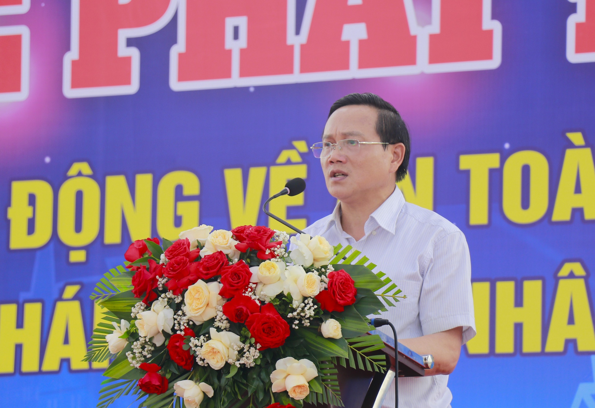 Thừa Thiên Huế phát động Tháng hành động về ATVSLĐ và Tháng Công nhân năm 2024 Thừa Thiên Huế phát động Tháng hành động về ATVSLĐ và Tháng Công nhân năm 2024