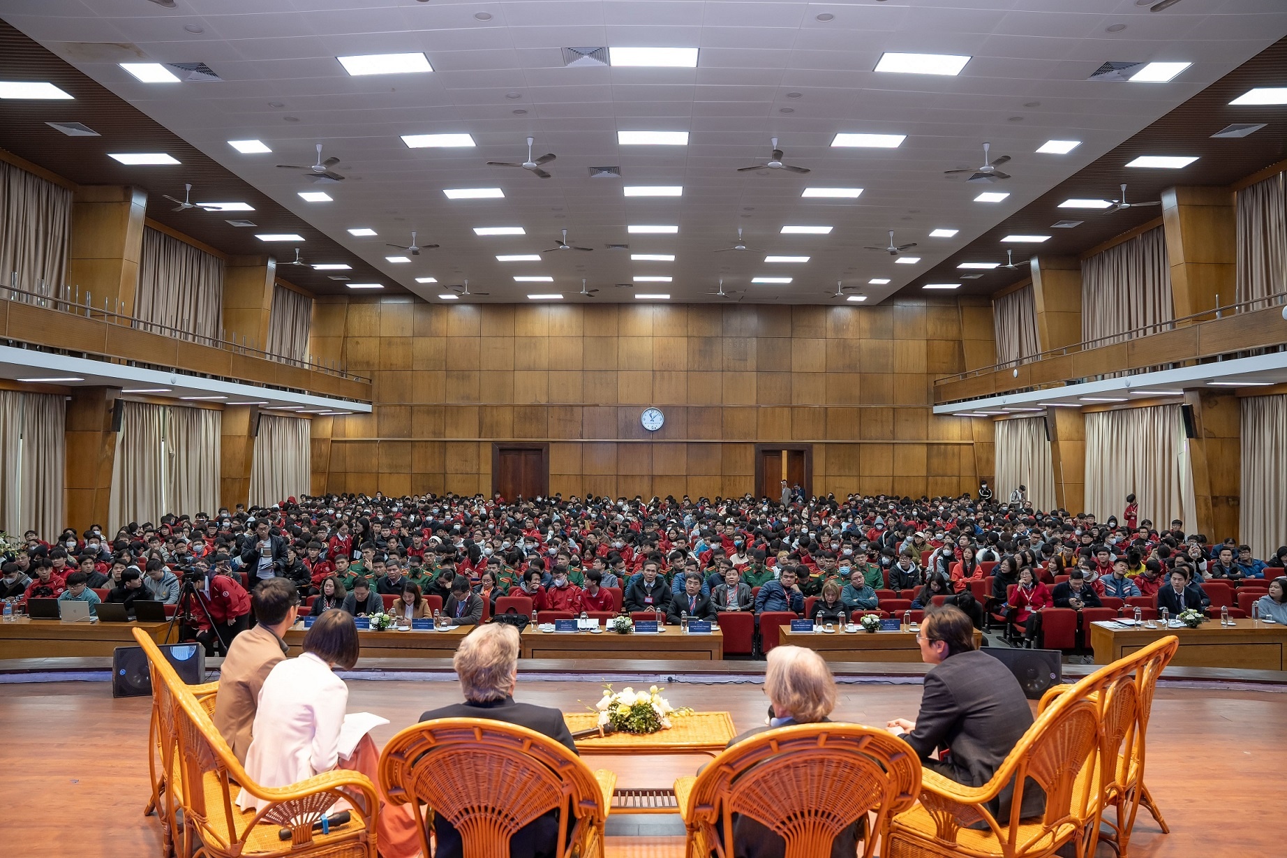 Quỹ VinFuture khởi động chuỗi sự kiện kết nối InnovaConnect 2024 Quỹ VinFuture khởi động chuỗi sự kiện kết nối InnovaConnect 2024