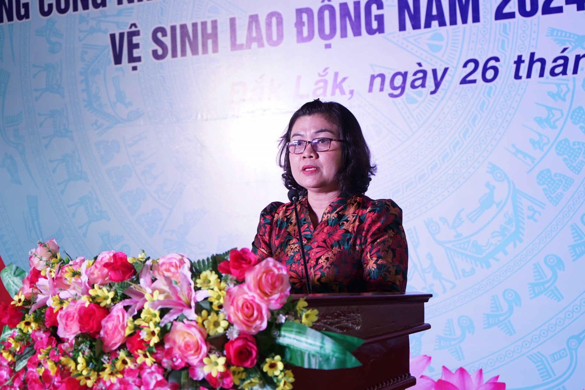 Công nhân Đắk Lắk phấn khởi dự lễ phát động Tháng Công nhân Công nhân Đắk Lắk phấn khởi dự lễ phát động Tháng Công nhân