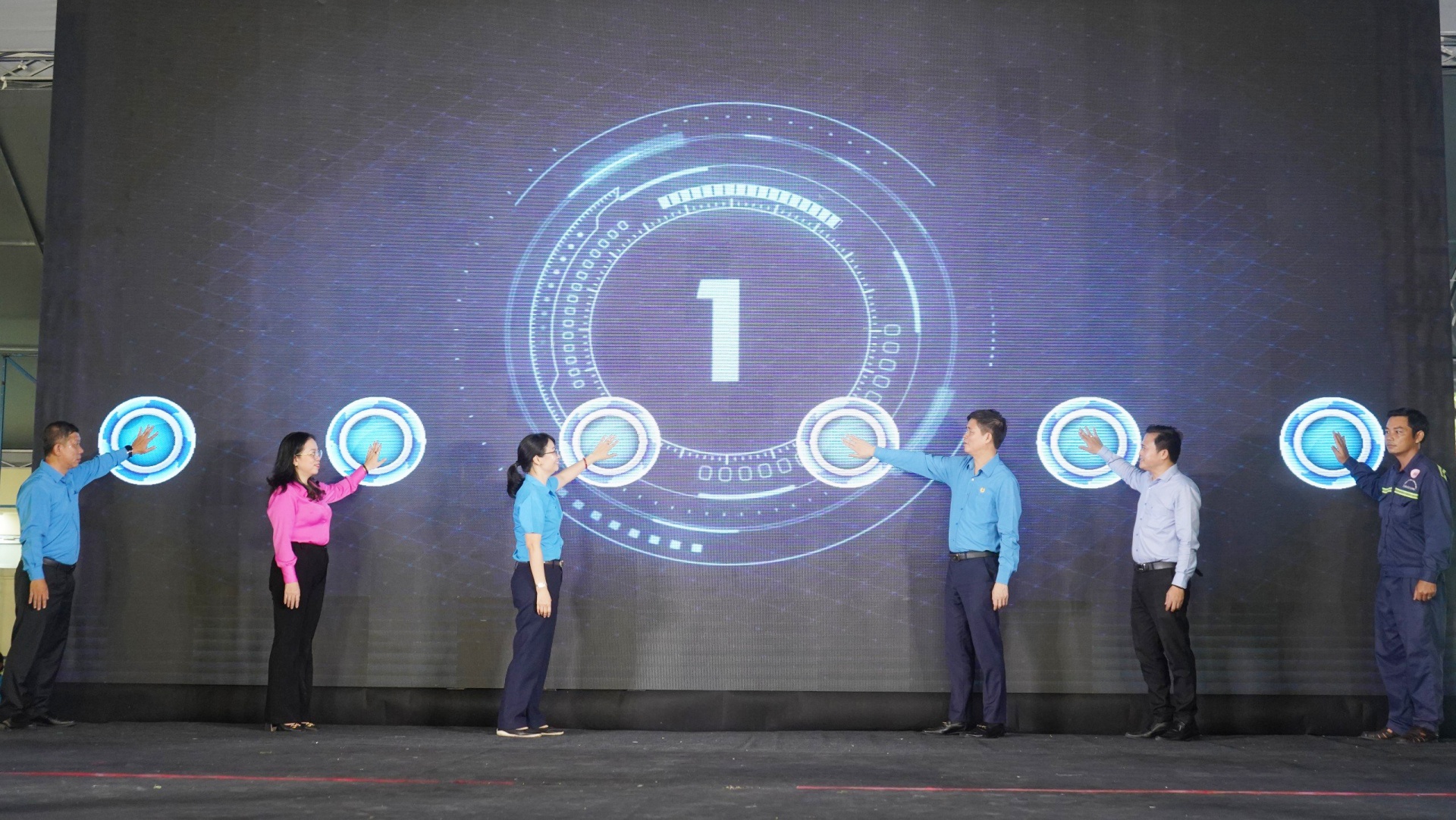 Các hoạt động hướng về người lao động của Công đoàn TP.HCM Các hoạt động hướng về người lao động của Công đoàn TP.HCM