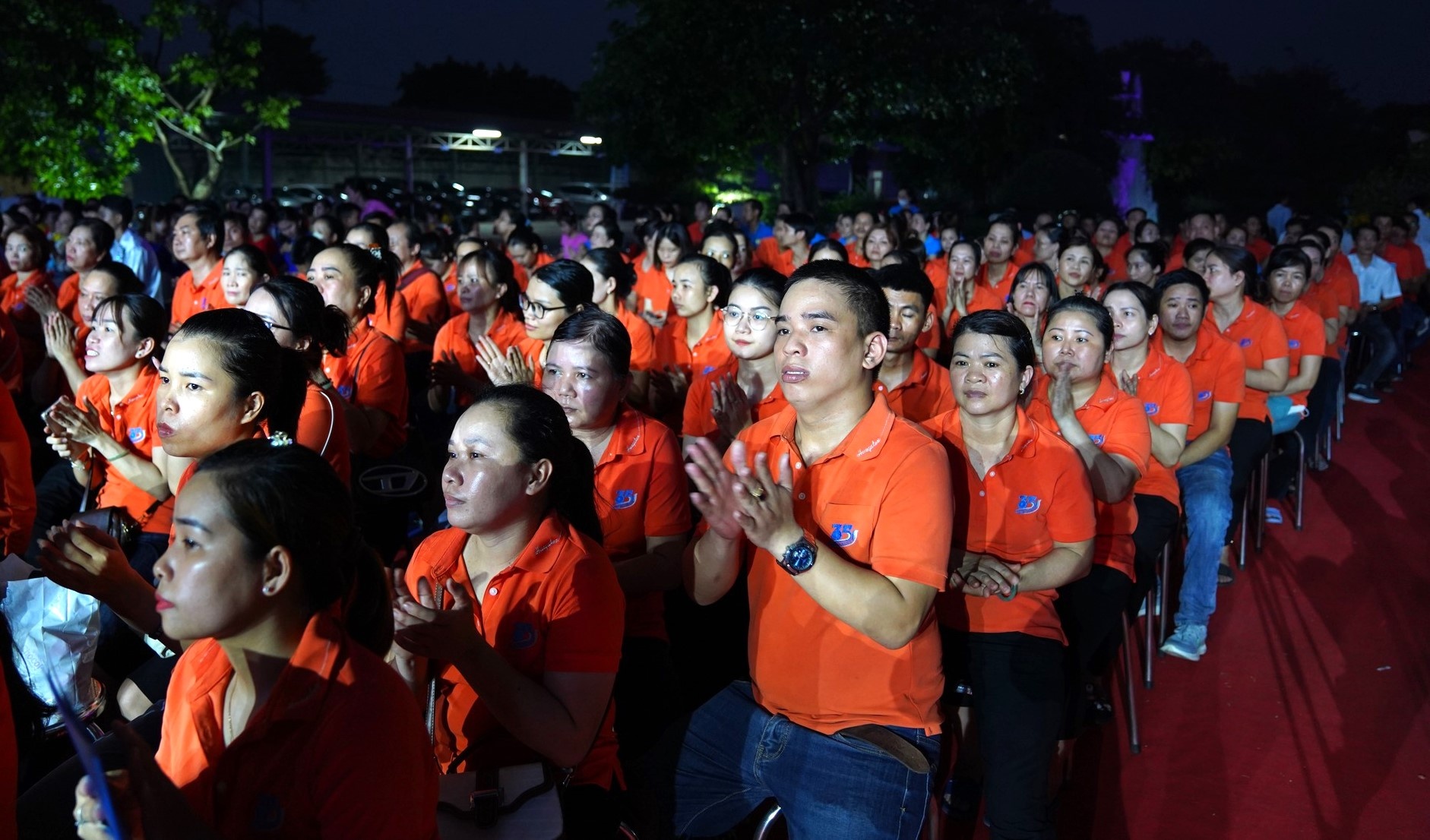 Công đoàn Dệt May Việt Nam phát động Tháng Công nhân, Tháng hành động về ATVSLĐ tại Huế Công đoàn Dệt May Việt Nam phát động Tháng Công nhân, Tháng hành động về ATVSLĐ tại Huế