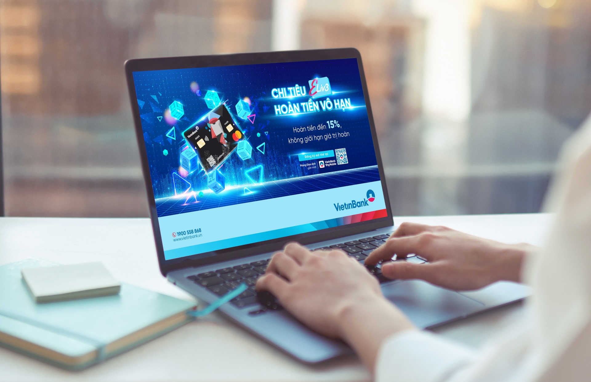 Sử dụng thẻ VietinBank Mastercard Eliv3, bạn sẽ được tận hưởng nhiều lợi ích thiết thực