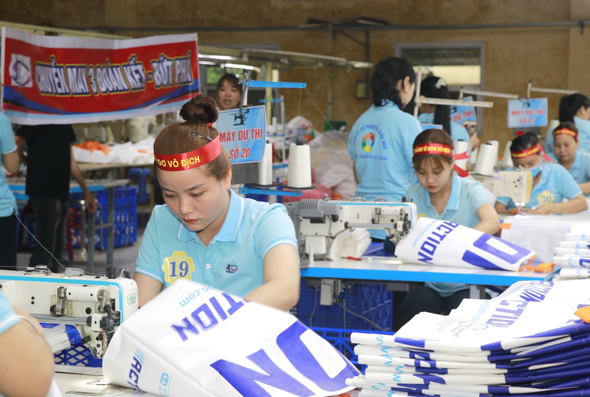 Thừa Thiên Huế: Đoàn viên, người lao động thị xã Hương Trà hưởng ứng Tháng Công nhân