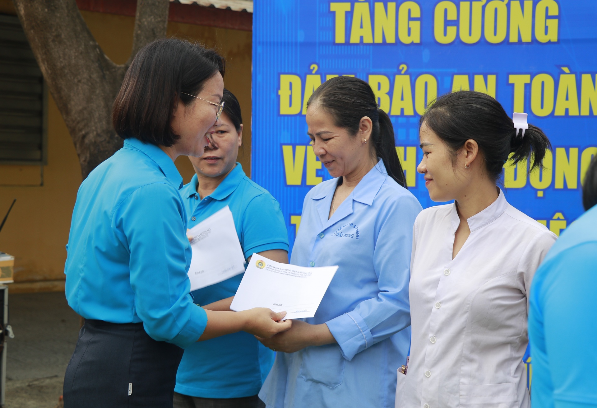 Thừa Thiên Huế: Đoàn viên, người lao động thị xã Hương Trà hưởng ứng Tháng Công nhân