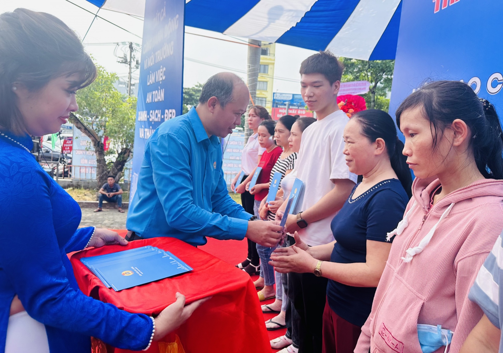 Đà Nẵng: Tổ chức công đoàn tập trung giải quyết vướng mắc của công nhân lao động