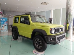 Khách huỷ cọc Suzuki Jimny: Đặt xe từ tháng 8 năm ngoái, giờ chưa biết bao giờ có xe
