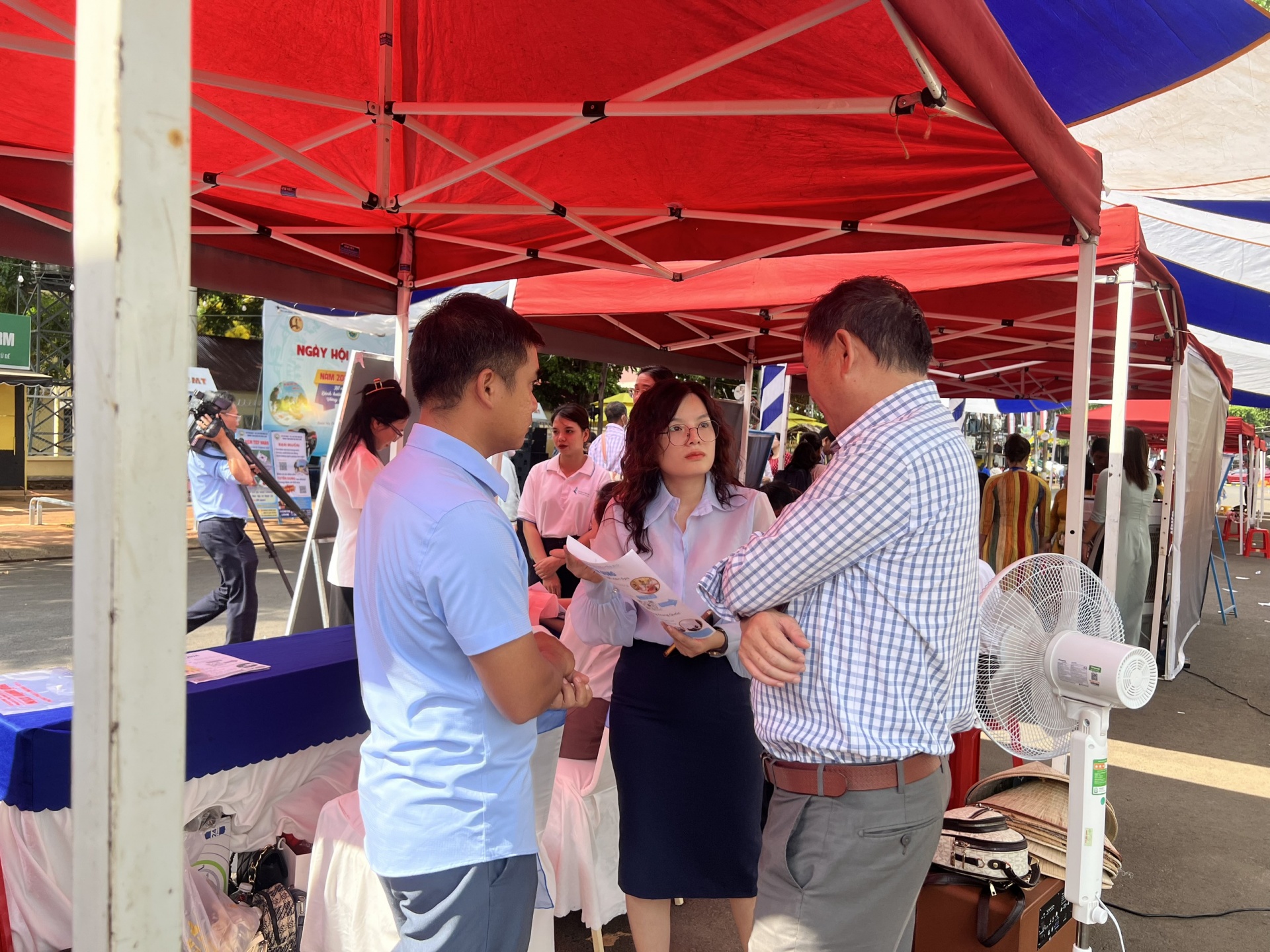 Đắk Lắk: Mở nhiều phiên chợ việc làm vùng sâu, thu hút lao động nông thôn