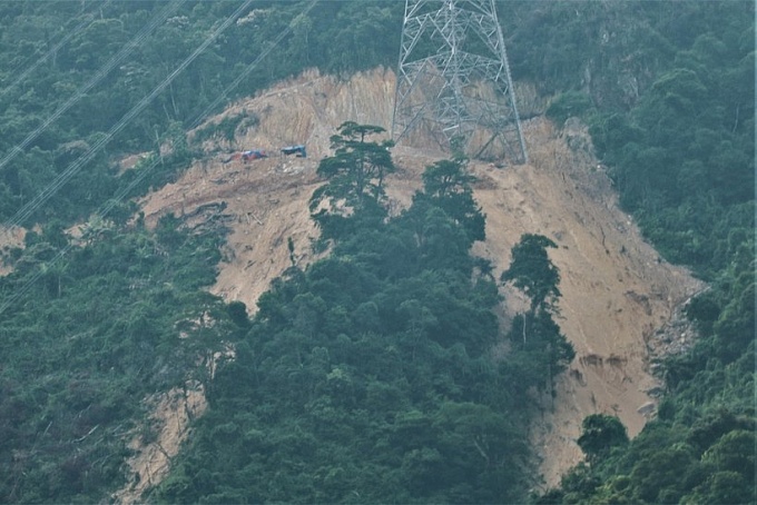 Vụ sạt lở có lao động chưa thành niên tử vong ở Hà Tĩnh: Trách nhiệm thuộc về ai? Vụ sạt lở có lao động chưa thành niên tử vong ở Hà Tĩnh: Trách nhiệm thuộc về ai?