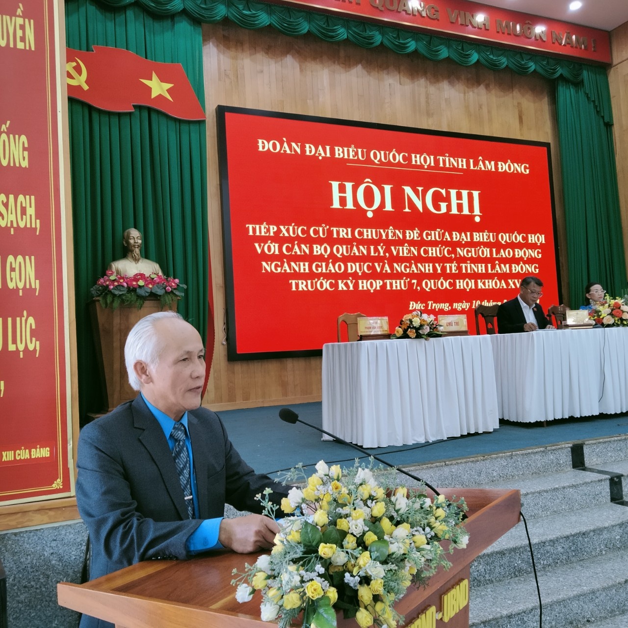 Đề nghị tăng mức tiền trực và tiền ăn cho người lao động ngành y tế Đề nghị tăng mức tiền trực và tiền ăn cho người lao động ngành y tế