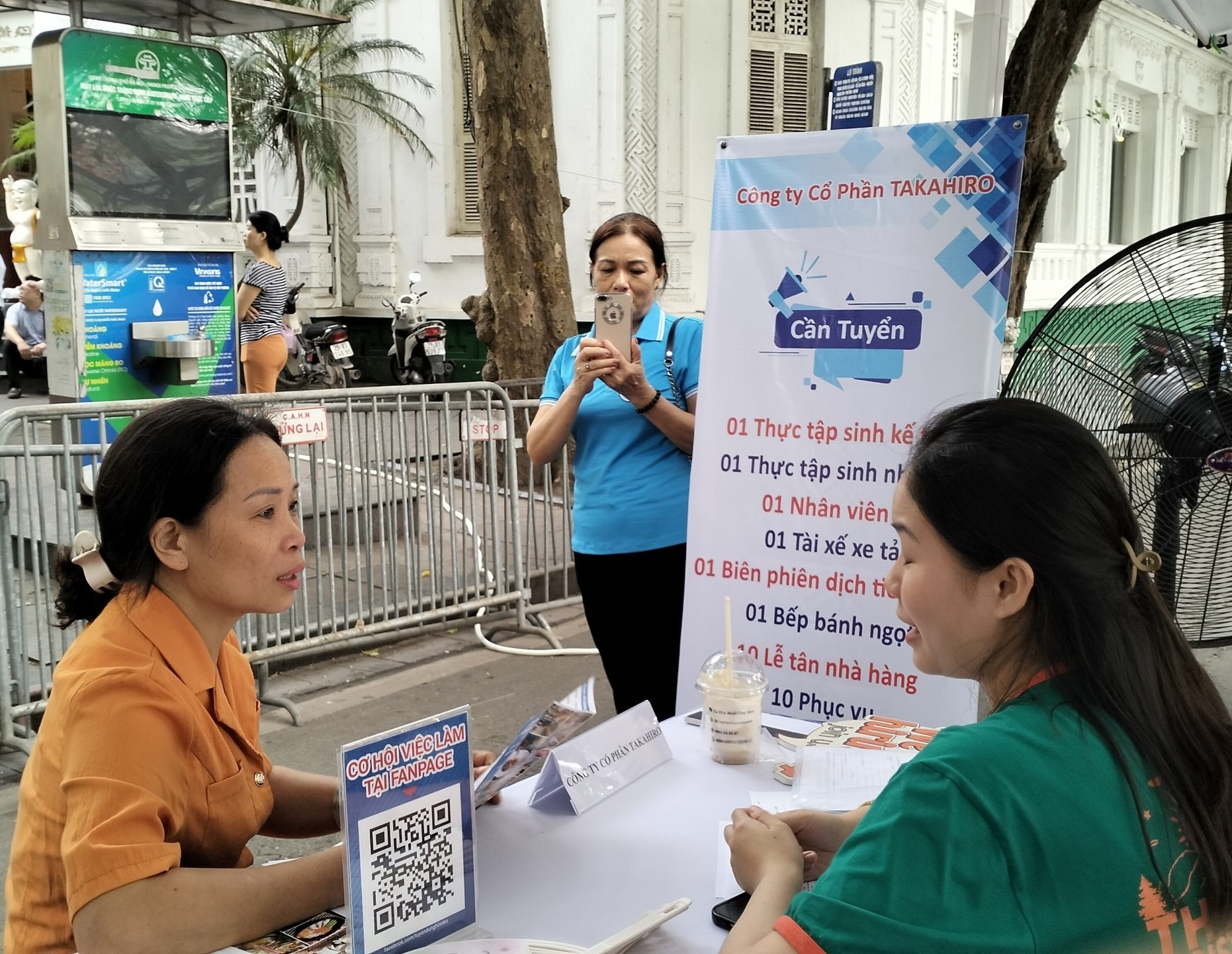 Cơ hội việc làm rộng mở tại quận trung tâm Hà Nội Cơ hội việc làm rộng mở tại quận trung tâm Hà Nội