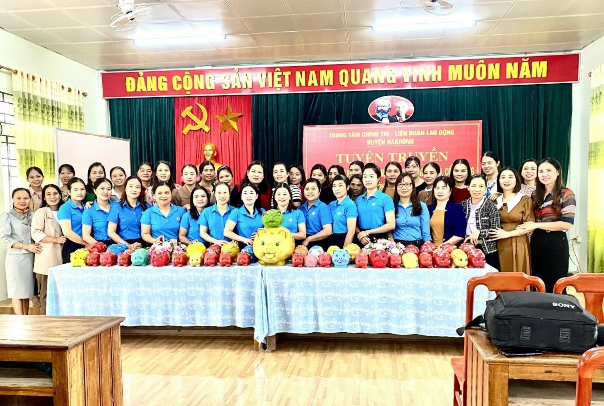 LĐLĐ huyện Đakrông: nhiều hoạt động thiết thực giúp đoàn viên, NLĐ yên tâm công tác