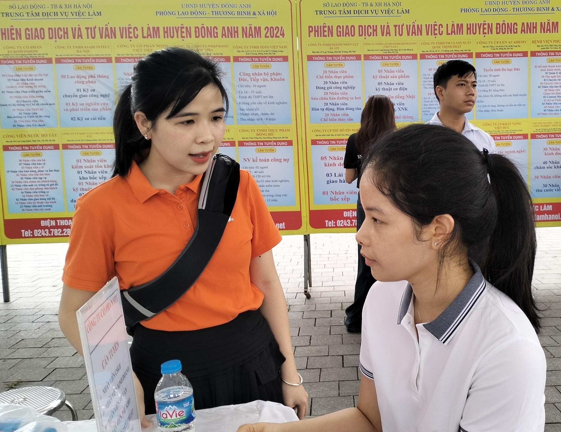 Tạo hàng ngàn cơ hội việc làm chất lượng cho lao động trẻ tại huyện Đông Anh - Hà Nội