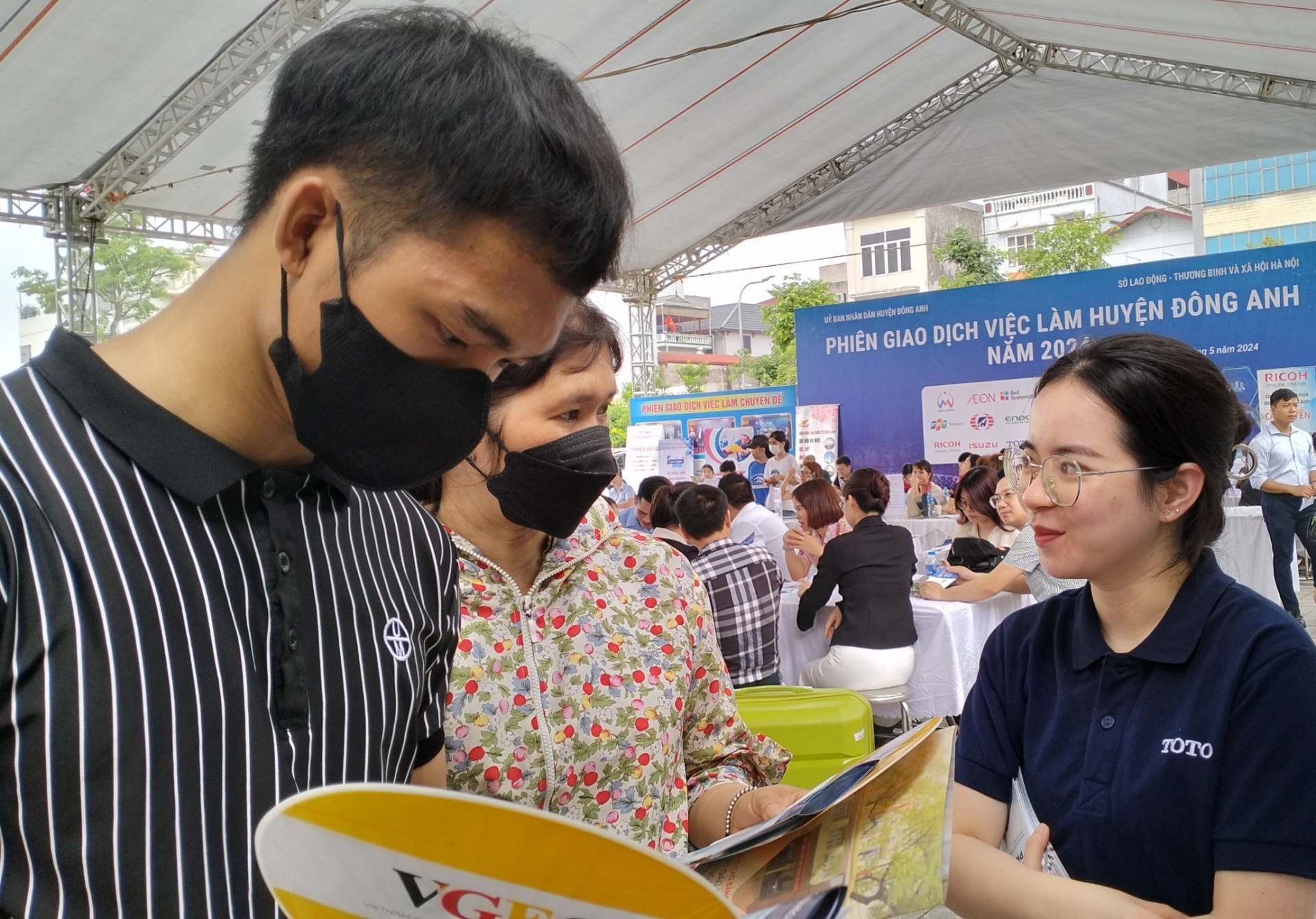 Tạo hàng ngàn cơ hội việc làm chất lượng cho lao động trẻ tại huyện Đông Anh - Hà Nội