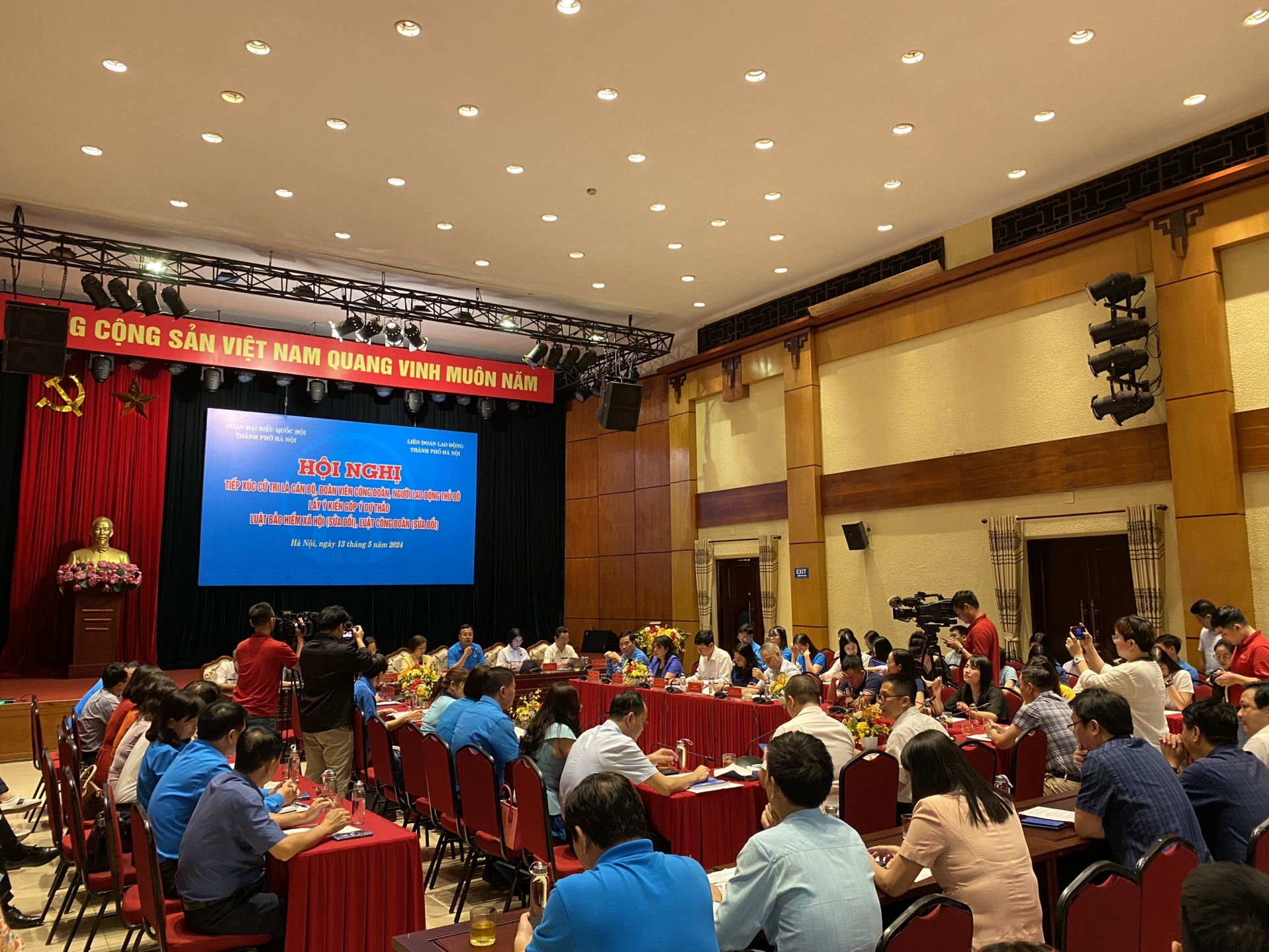 Có tâm lý rút bảo hiểm xã hội một lần cho an toàn?