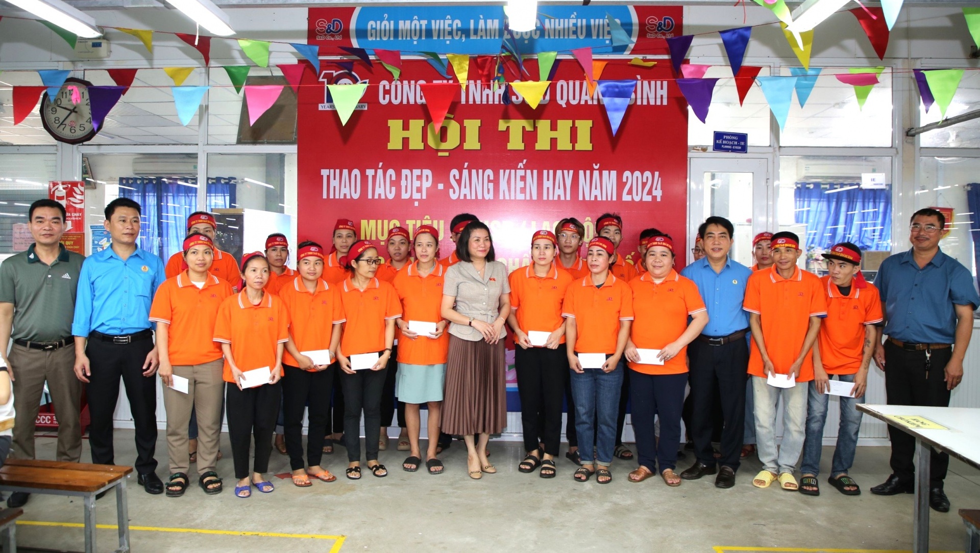 Những trăn trở của NLĐ Quảng Bình được Đoàn Đại biểu Quốc hội tiếp thu, nghiên cứu Những trăn trở của NLĐ Quảng Bình được Đoàn Đại biểu Quốc hội tiếp thu, nghiên cứu