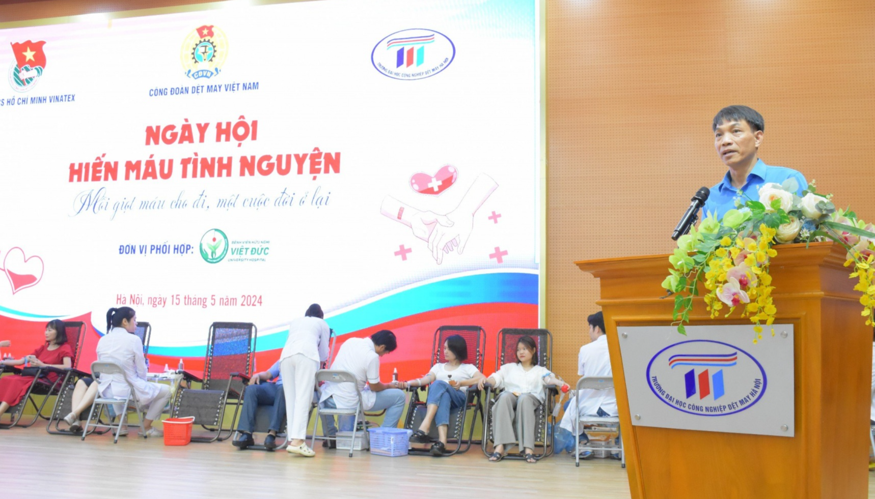 Công đoàn Dệt May khởi đầu Hành trình đỏ tại Bắc Ninh Công đoàn Dệt May khởi đầu Hành trình đỏ tại Bắc Ninh