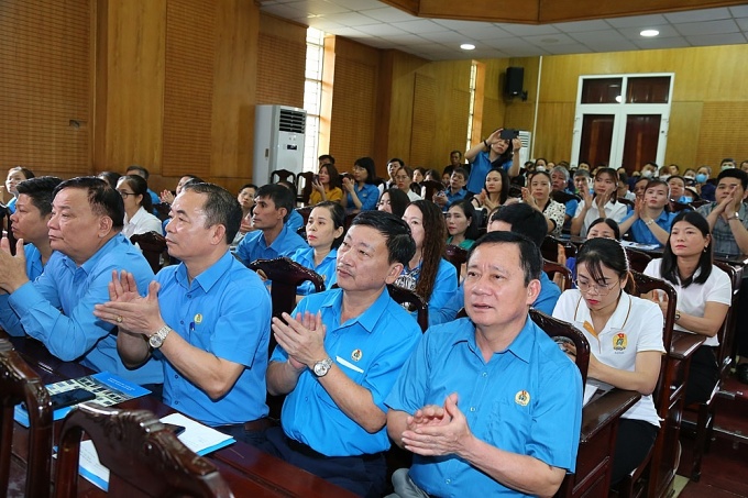 Tăng tính chủ động của tổ chức Công đoàn và vì một việc làm bền vững