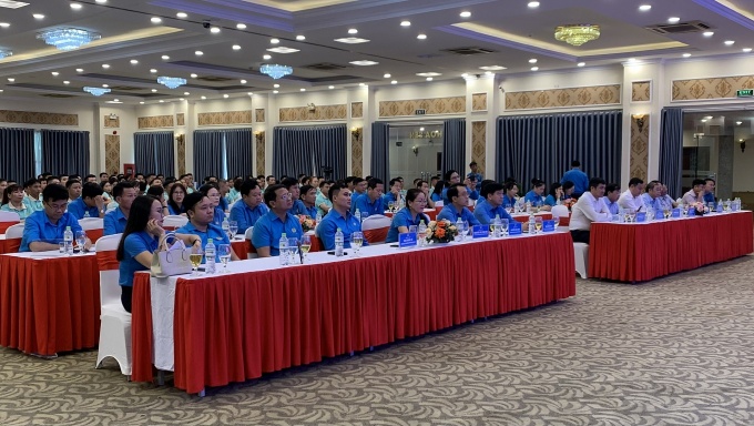 Làm theo lời Bác là cống hiến hết mình vì quê hương, đất nước