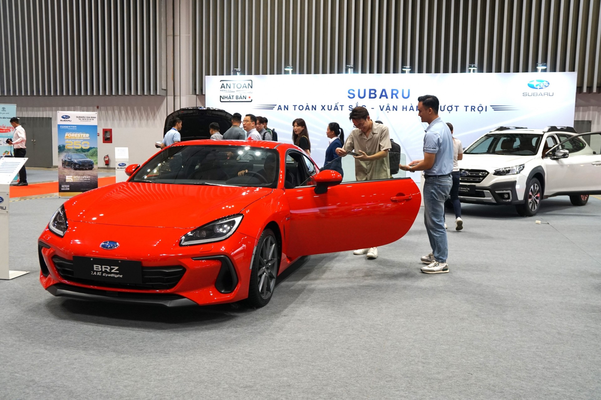 Dạo một vòng quanh triển lãm autotech 2024 diễn ra tại tp.hcm