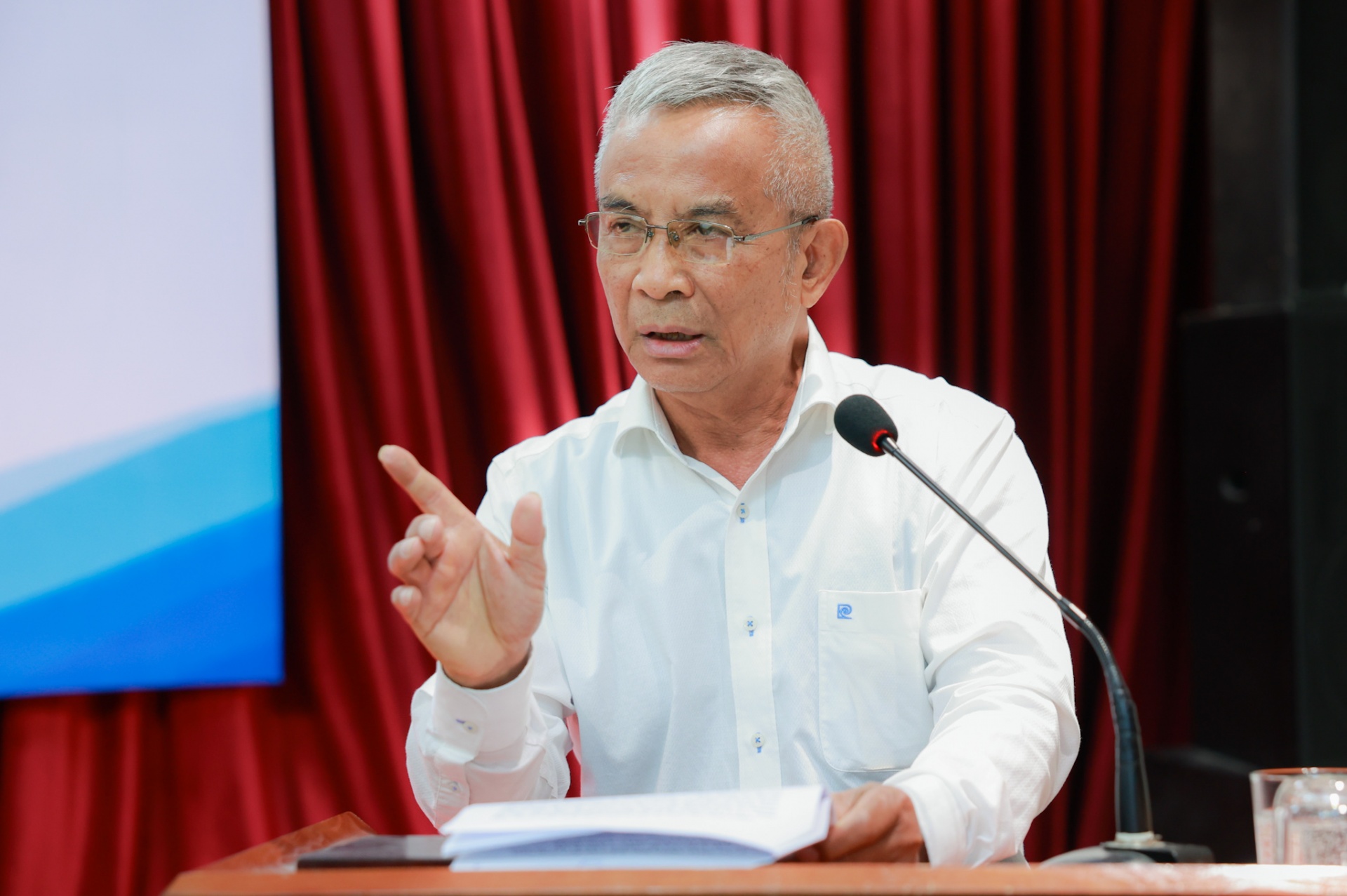 Phát triển đội ngũ lãnh đạo từ công nhân, công đoàn: "Không được làm theo phong trào"