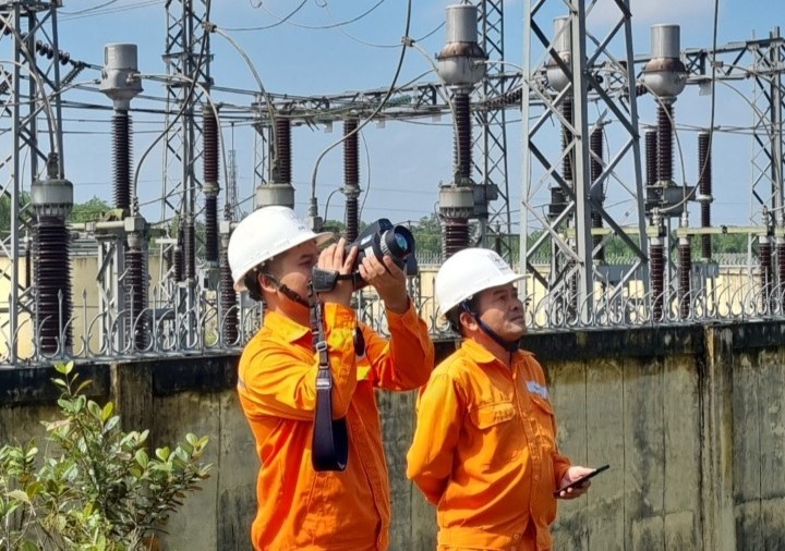 Anh Hoàng Văn Cử - người cán bộ công đoàn gương mẫu, người chỉ huy của những công trình