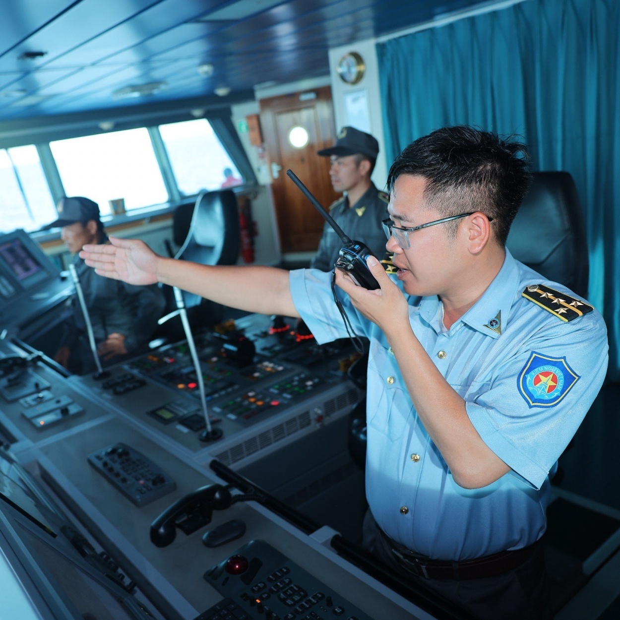 Những người giữ nhịp đập trái tim của "Kình ngư trắng giữa biển xanh"