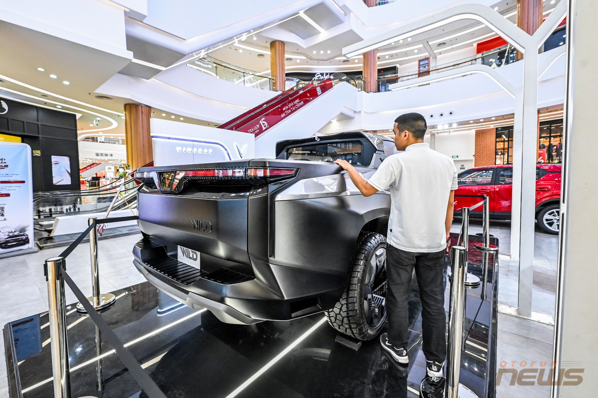 Những chi tiết độc đáo trên mẫu bán tải điện VinFast VF Wild mà không mẫu xe nào ở Việt Nam sở hữu Những chi tiết độc đáo trên mẫu bán tải điện VinFast VF Wild mà không mẫu xe nào ở Việt Nam sở hữu