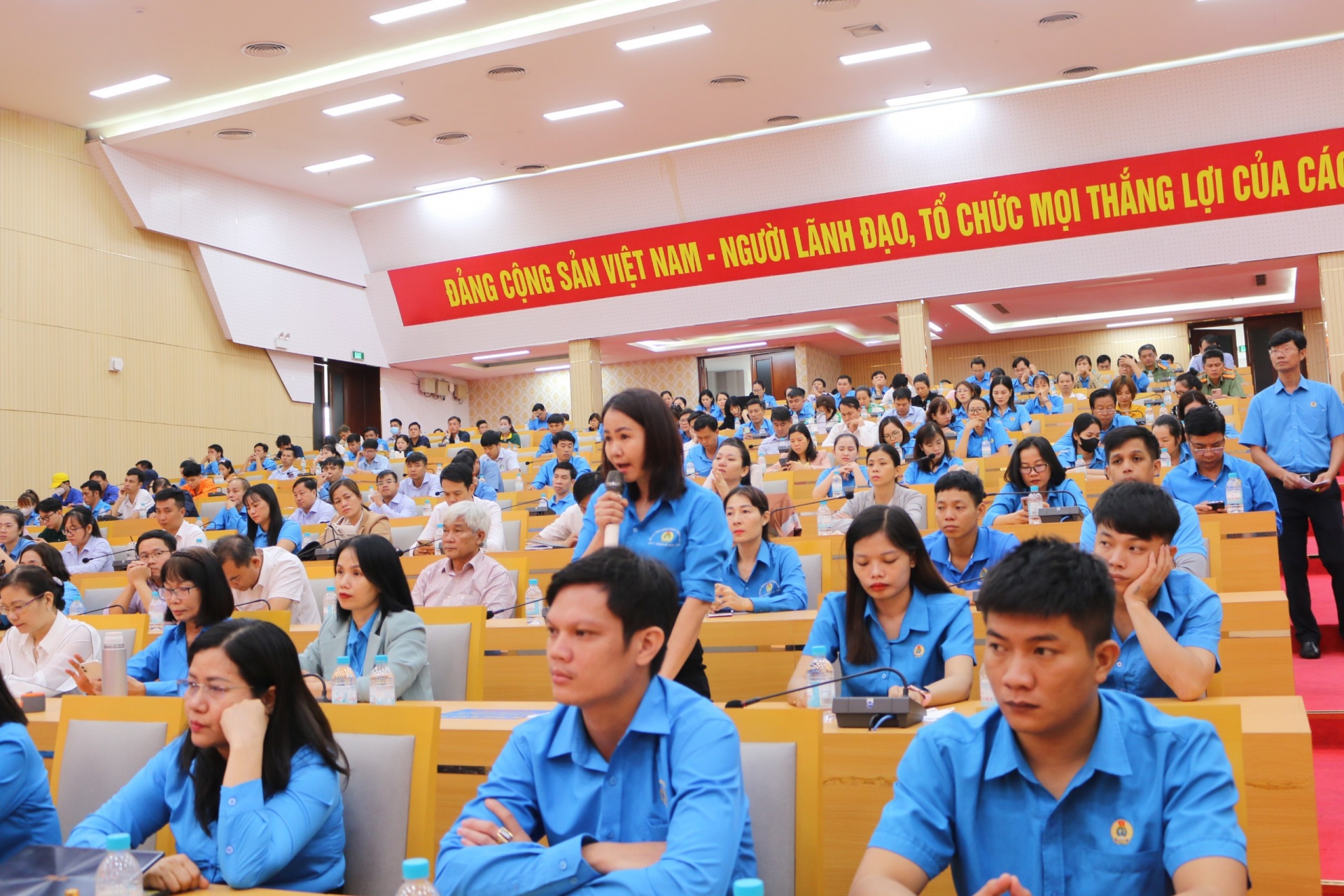 Bình Phước: 168 ý kiến, kiến nghị của CNLĐ trong buổi đối thoại với Bí thư Tỉnh ủy Bình Phước: 168 ý kiến, kiến nghị của CNLĐ trong buổi đối thoại với Bí thư Tỉnh ủy