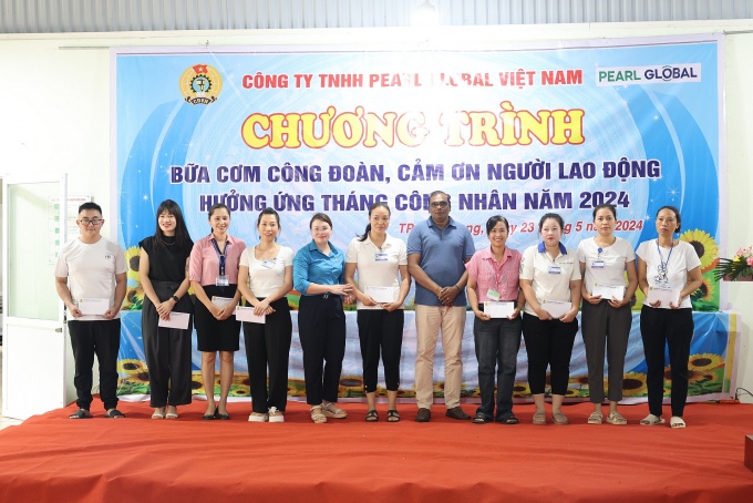 Bữa cơm Công đoàn an toàn, đầm ấm cho người lao động Bữa cơm Công đoàn an toàn, đầm ấm cho người lao động