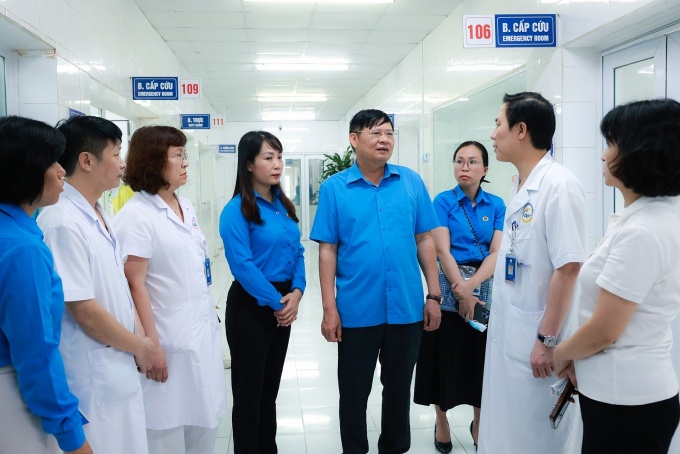 Hai vợ chồng lao động bị thương trong vụ cháy ở Trung Kính đã chuyển viện Hai vợ chồng lao động bị thương trong vụ cháy ở Trung Kính đã chuyển viện