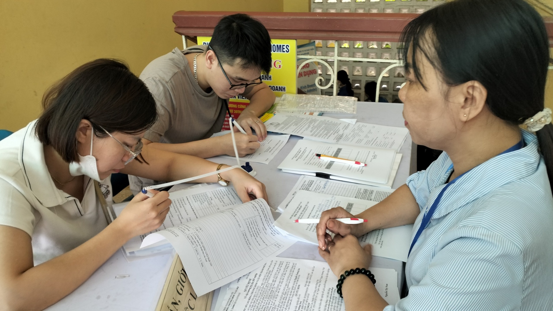 Phiên giao dịch việc làm lưu động huyện Gia Lâm: 30 đơn vị tuyển dụng 1.644 chỉ tiêu