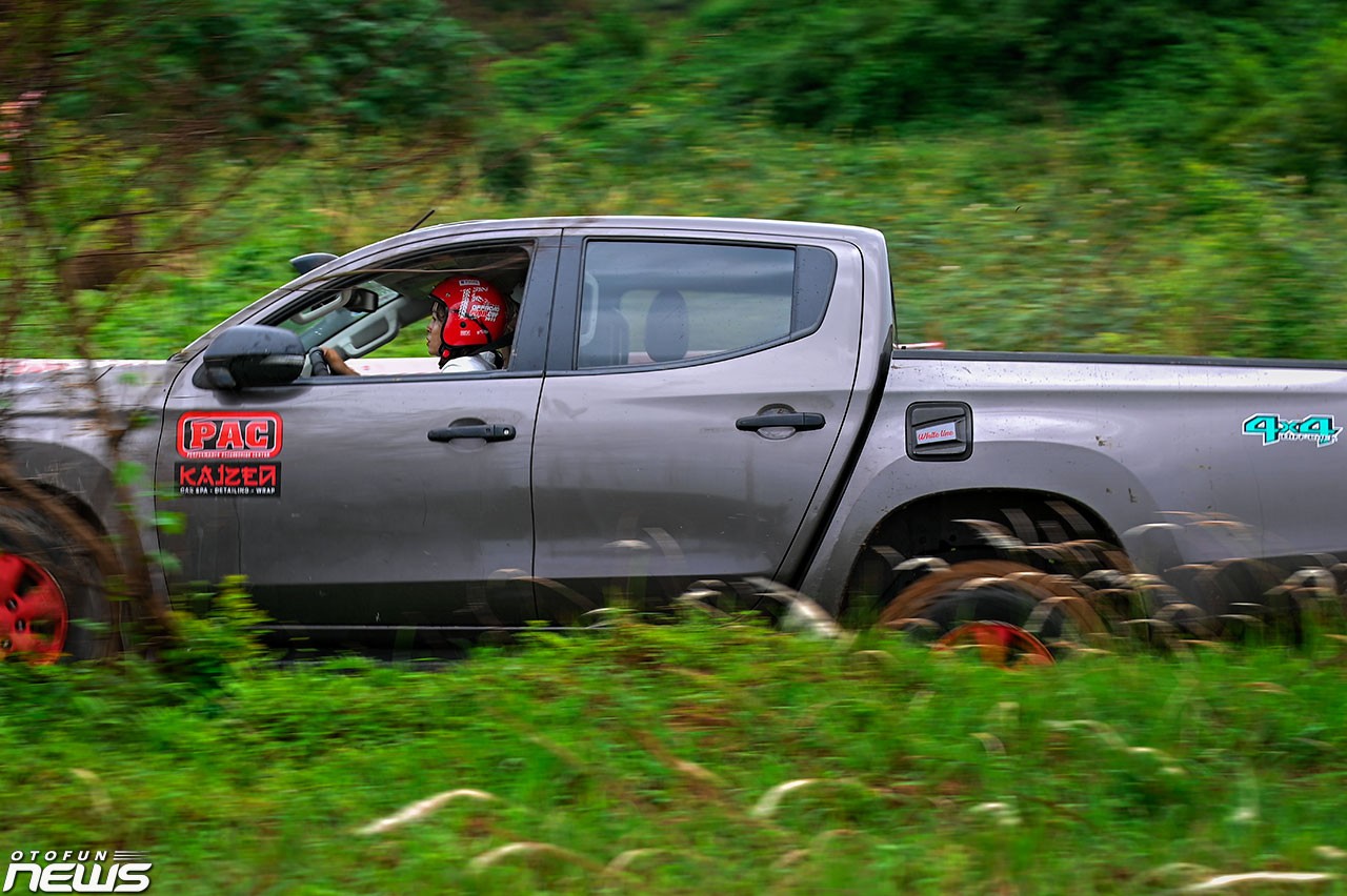 Kỷ niệm sinh nhật lần thứ 11 Câu lạc bộ Xe bán tải địa hình Việt Nam Kỷ niệm sinh nhật lần thứ 11 Câu lạc bộ Xe bán tải địa hình Việt Nam