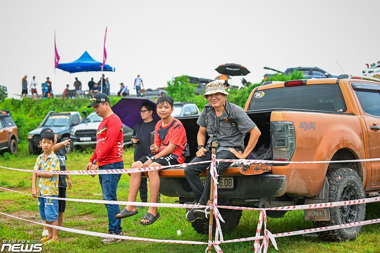 Kỷ niệm sinh nhật lần thứ 11 Câu lạc bộ Xe bán tải địa hình Việt Nam Kỷ niệm sinh nhật lần thứ 11 Câu lạc bộ Xe bán tải địa hình Việt Nam