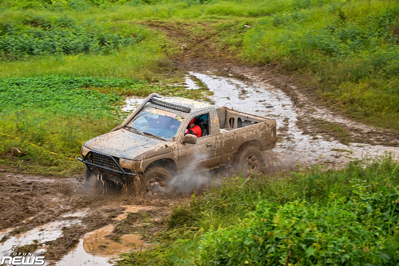 Kỷ niệm sinh nhật lần thứ 11 Câu lạc bộ Xe bán tải địa hình Việt Nam Kỷ niệm sinh nhật lần thứ 11 Câu lạc bộ Xe bán tải địa hình Việt Nam