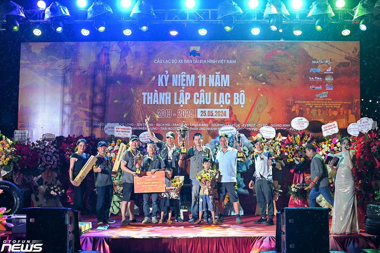 Kỷ niệm sinh nhật lần thứ 11 Câu lạc bộ Xe bán tải địa hình Việt Nam Kỷ niệm sinh nhật lần thứ 11 Câu lạc bộ Xe bán tải địa hình Việt Nam