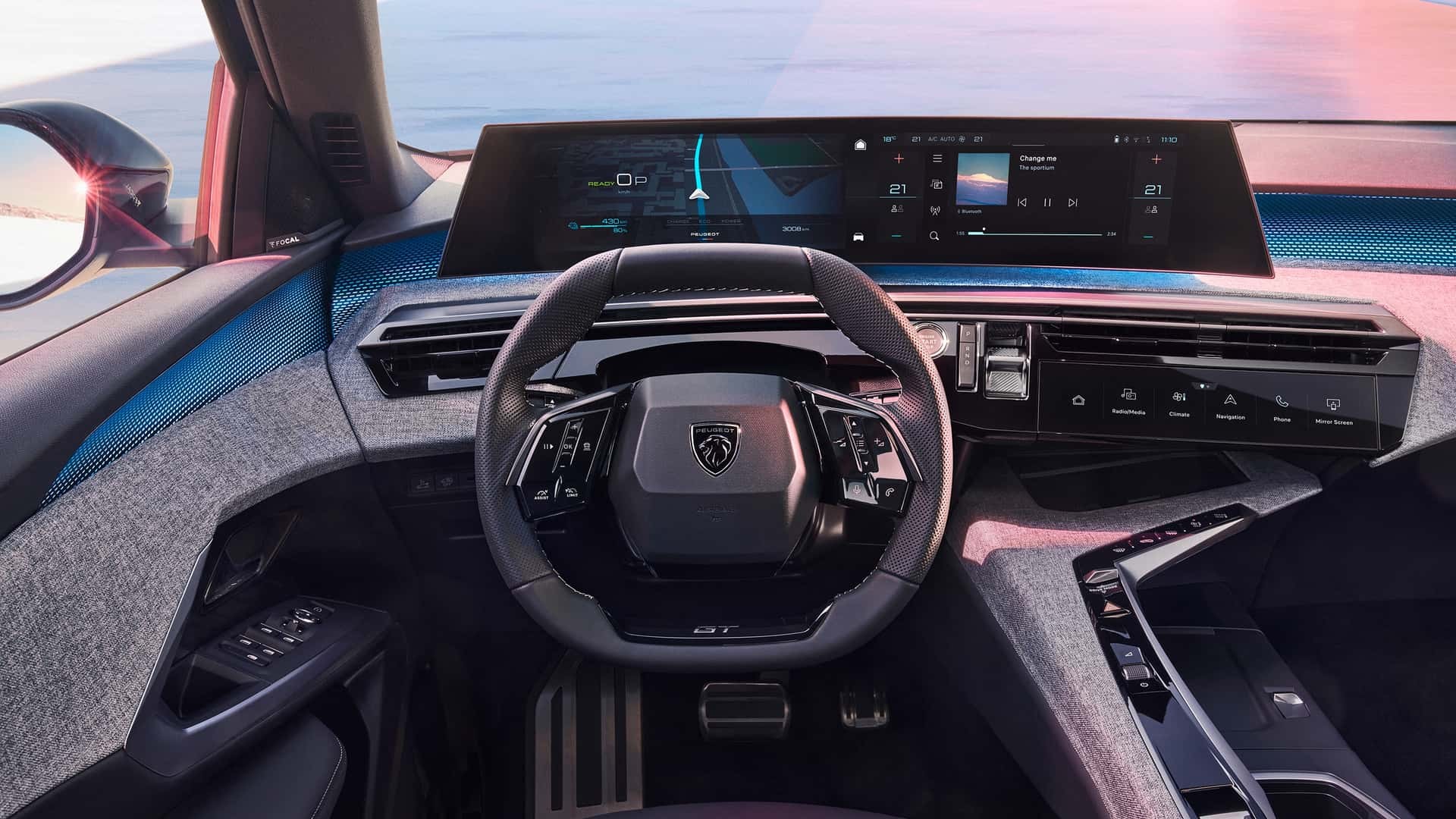 Cận cảnh Peugeot 3008 Plug-in Hybrid, đi được 80km mà không tốn xăng Cận cảnh Peugeot 3008 Plug in Hybrid, đi được 80km mà không tốn xăng